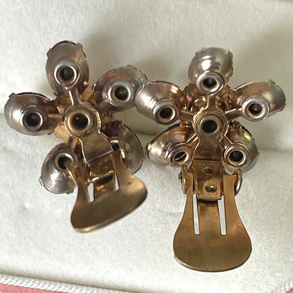 Vintage Weiss Flower Earrings Prong Set AB Crystal Clip On Aurora Borealis - Picture 5 of 13